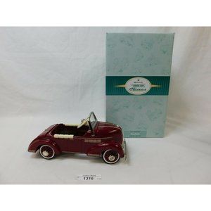 218/1316 Hallmark KiddIe Car Classic Die Cast Model Car 1941 Garton Roadster